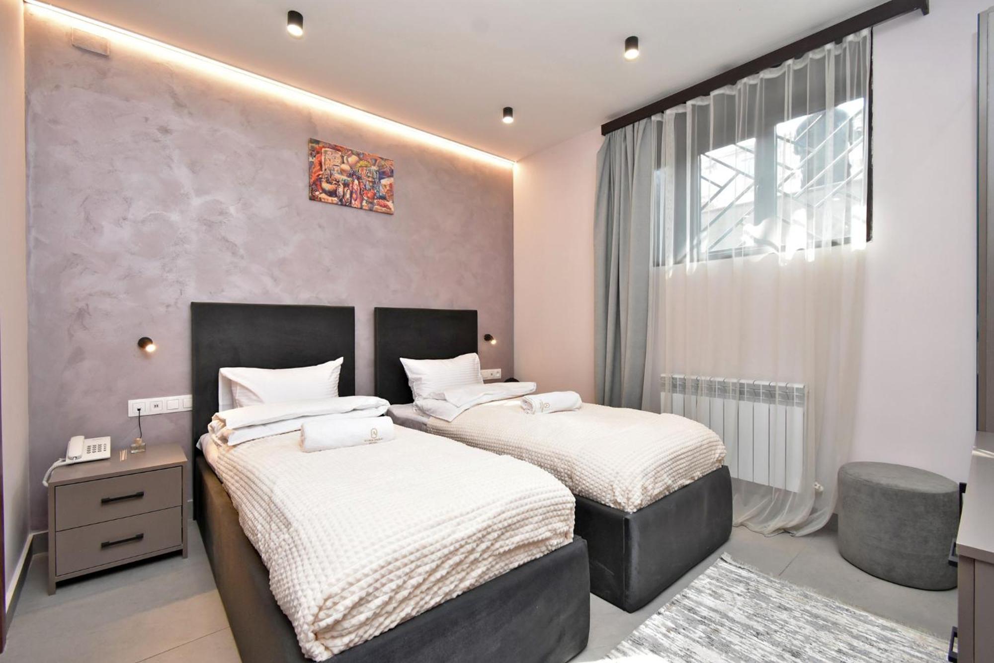 Avenue 23 Boutique Hotel Єреван Екстер'єр фото