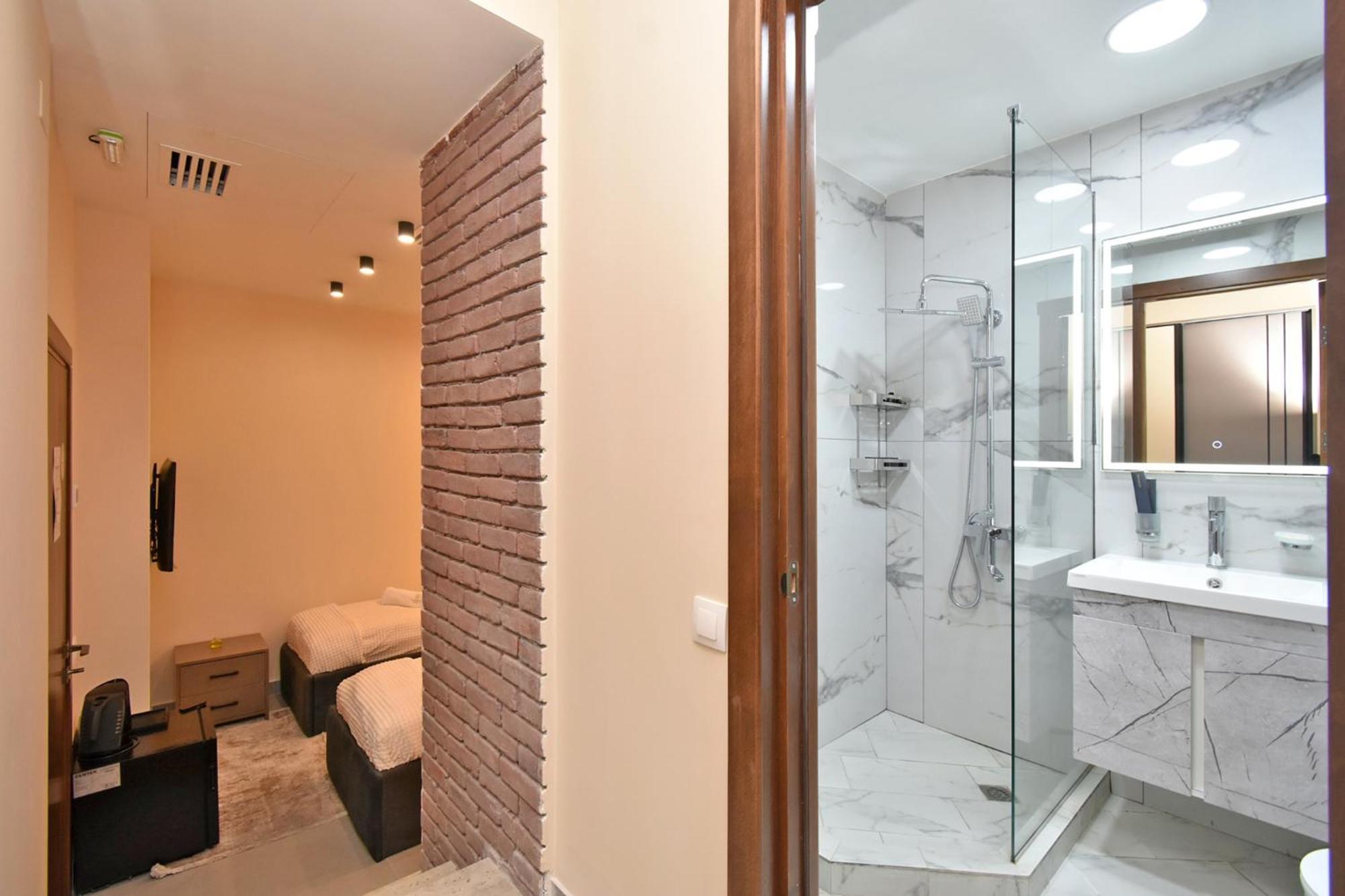 Avenue 23 Boutique Hotel Єреван Екстер'єр фото