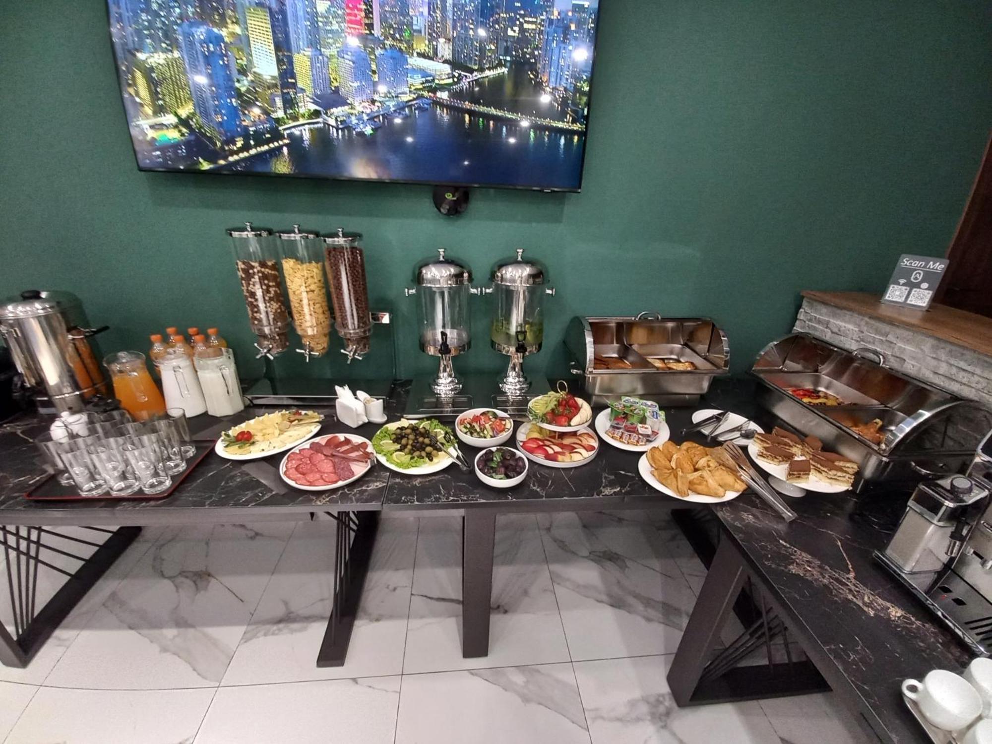 Avenue 23 Boutique Hotel Єреван Екстер'єр фото